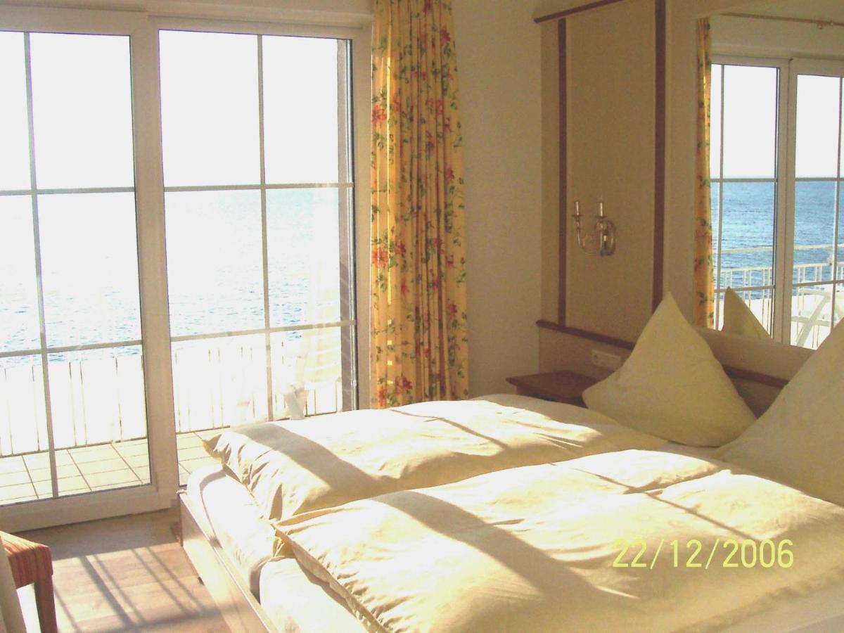 Seehotel Zur Muenz Meersburg Extérieur photo