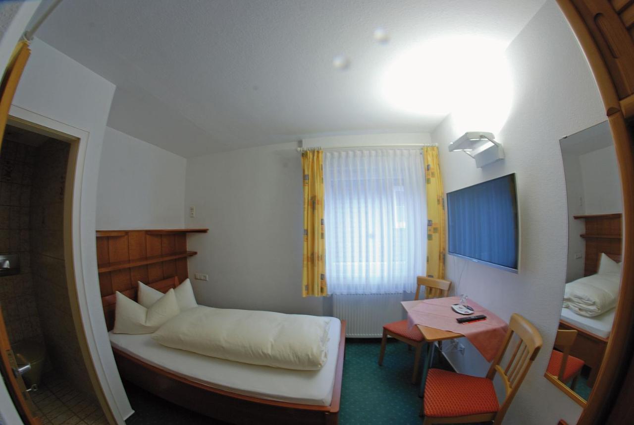 Seehotel Zur Muenz Meersburg Extérieur photo