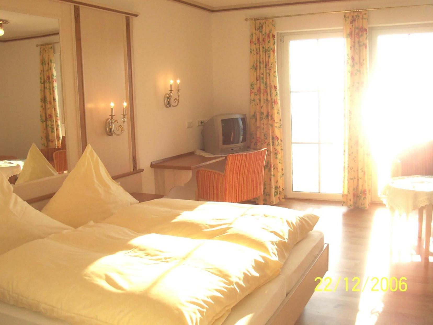 Seehotel Zur Muenz Meersburg Extérieur photo